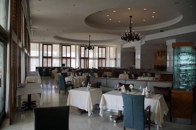 Hotel El Aurassi Isly Екстериор снимка