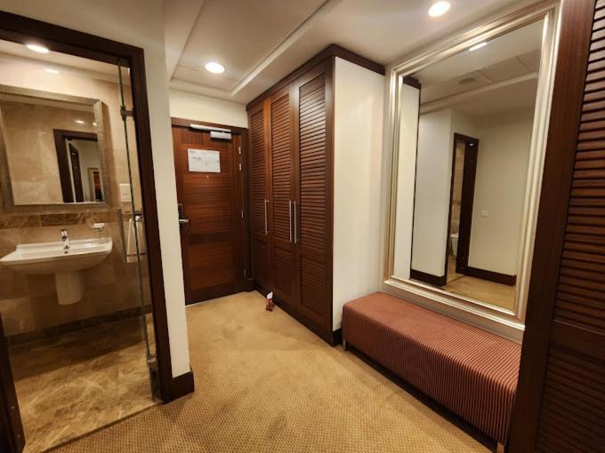 Hotel El Aurassi Isly Екстериор снимка